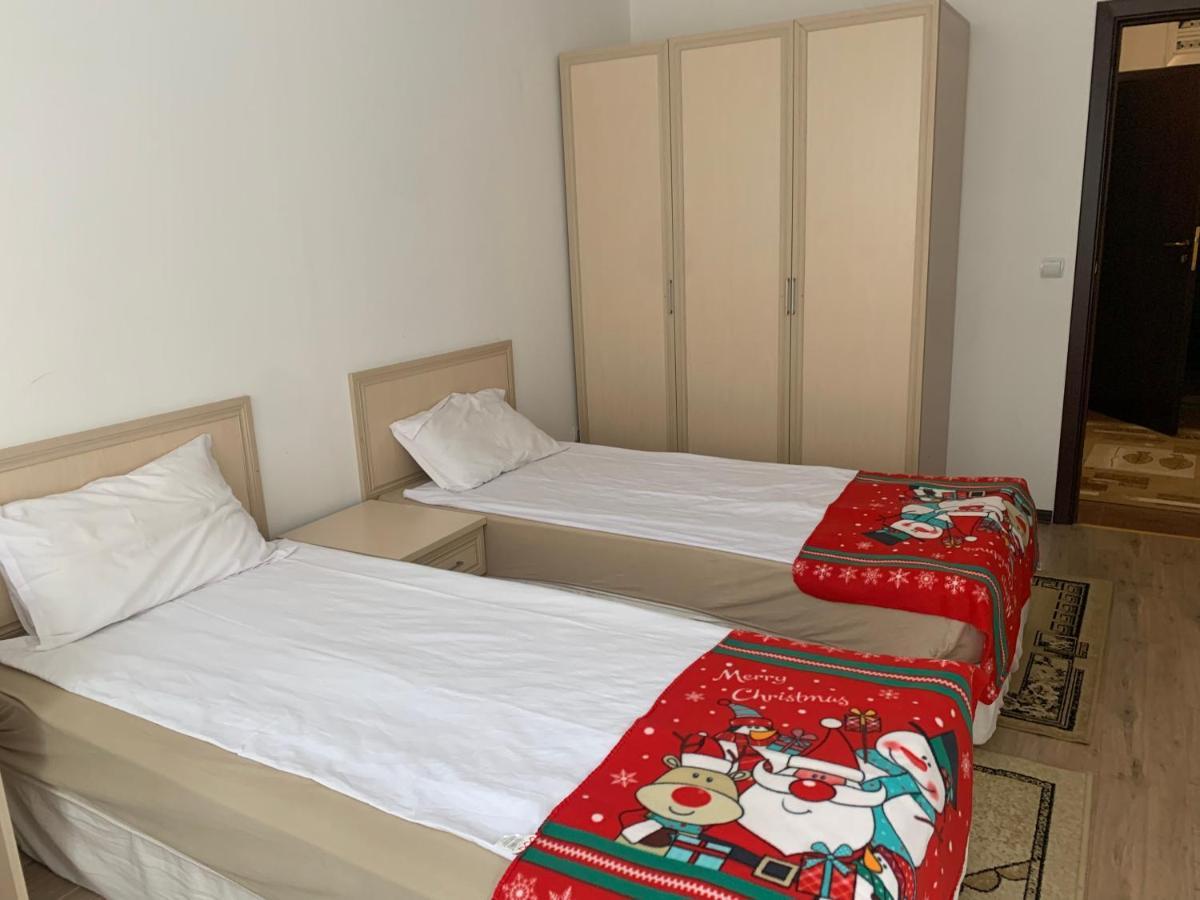 Stenata Huge Ski To Door Apartment Pamporowo Exterior foto