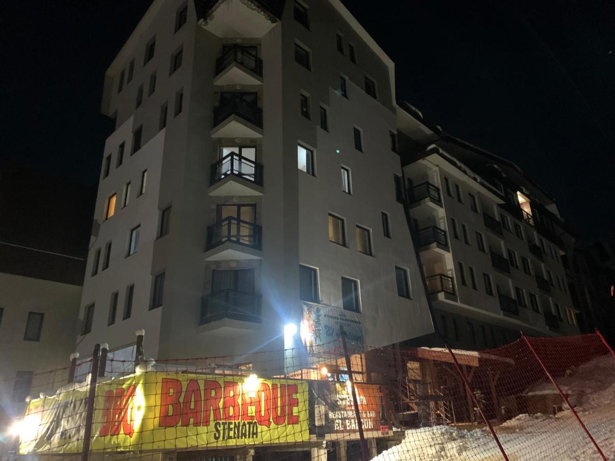 Stenata Huge Ski To Door Apartment Pamporowo Exterior foto