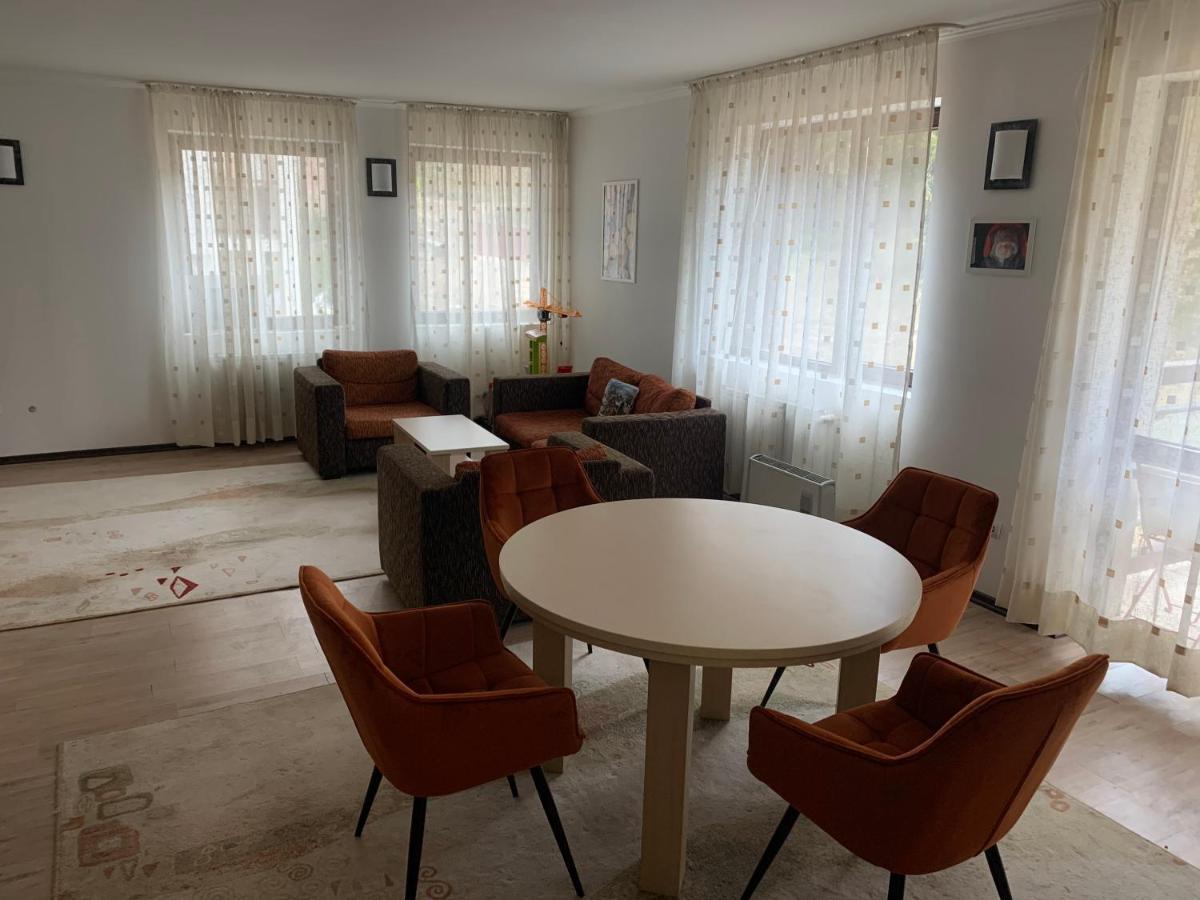 Stenata Huge Ski To Door Apartment Pamporowo Exterior foto